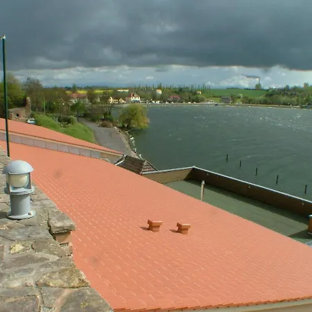 فندق Garni Zur Lutherstadt 3*