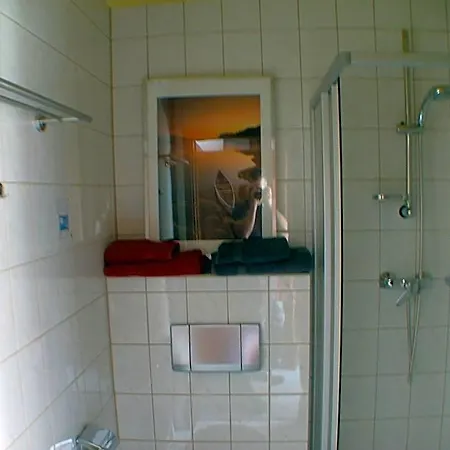 Garni Zur Lutherstadt Hotel 3*