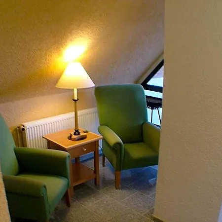 Garni Zur Lutherstadt Hotel 3*