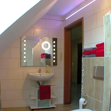 Hotel Garni Zur Lutherstadt 3*