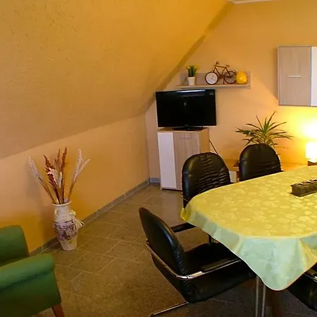 Garni Zur Lutherstadt 3*