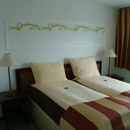 Garni Zur Lutherstadt 3* لوثرستادت ايسليبن