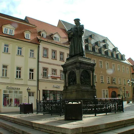 Hotel Garni Zur Lutherstadt 3*