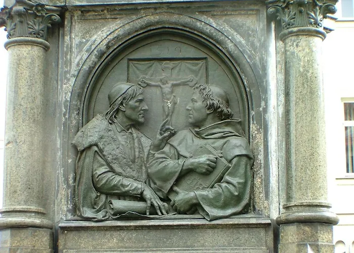 Garni Zur Lutherstadt Szálloda 3*