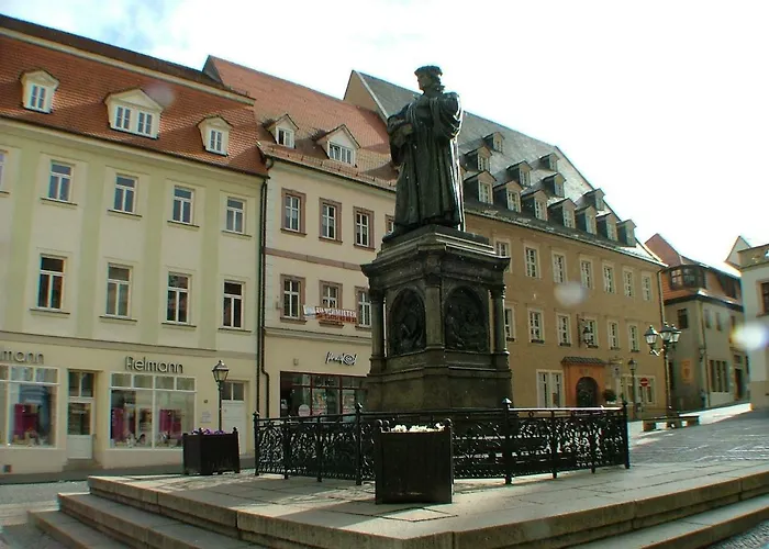 Hotel Garni Zur Lutherstadt 3*